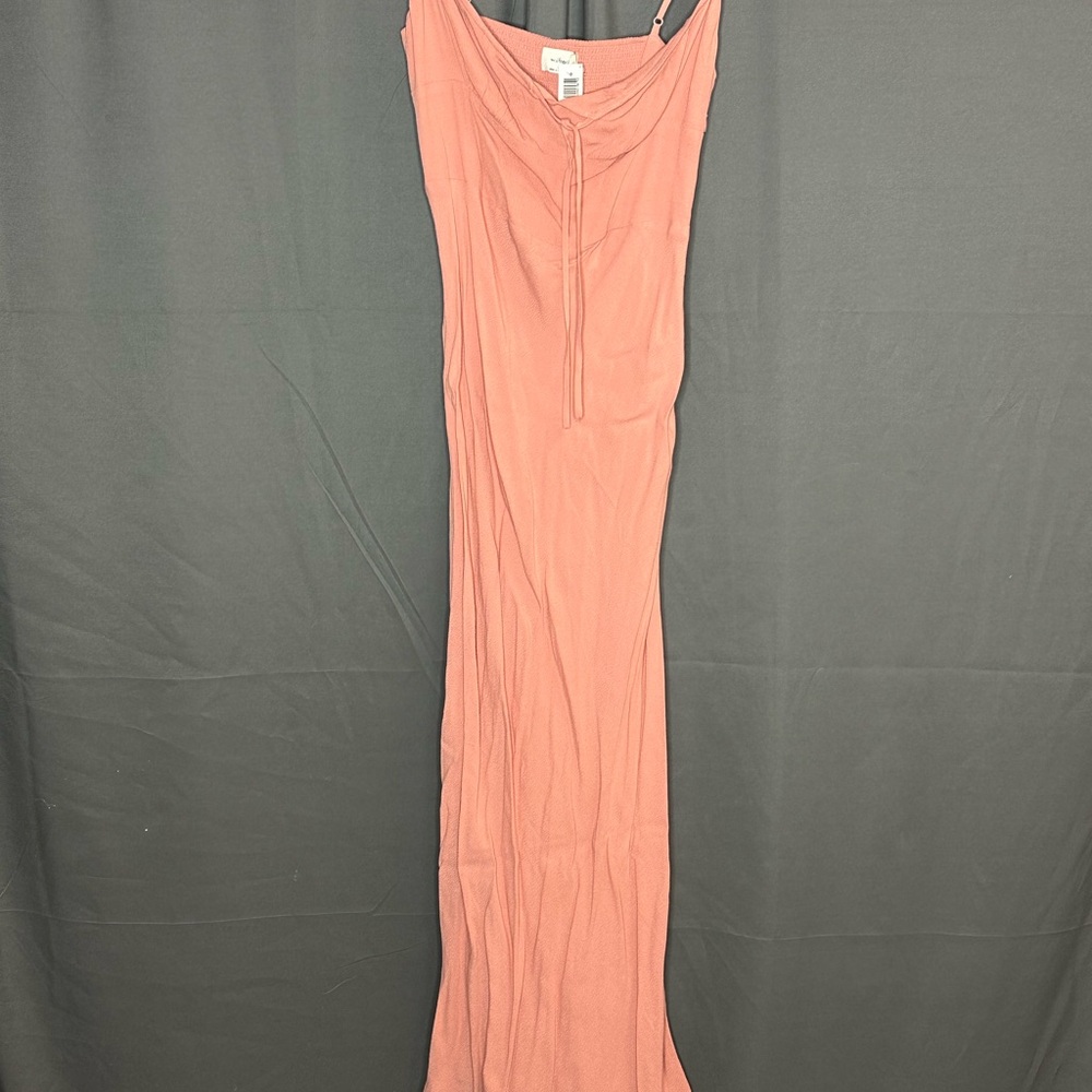 Aritzia Wilfred Soft Pink dress
